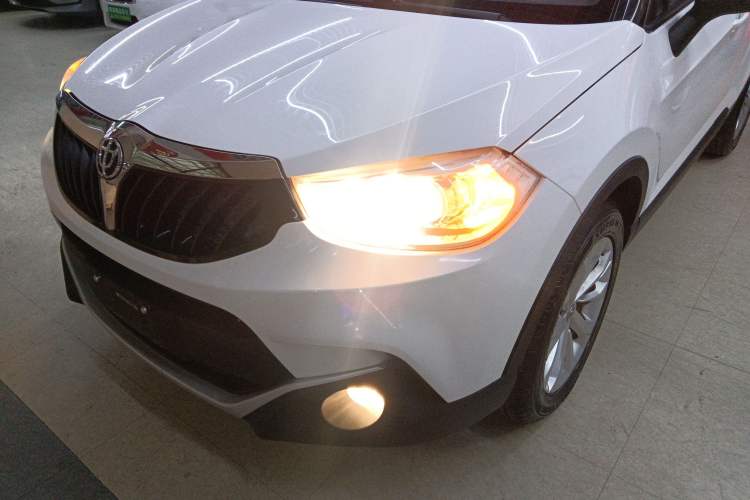 Used Brilliance V3 2015 1.5L Automatic Elite Model