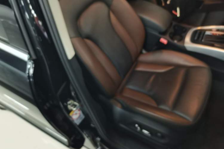 Used Audi Q5 2017 Plus 40 TFSI Technology Model