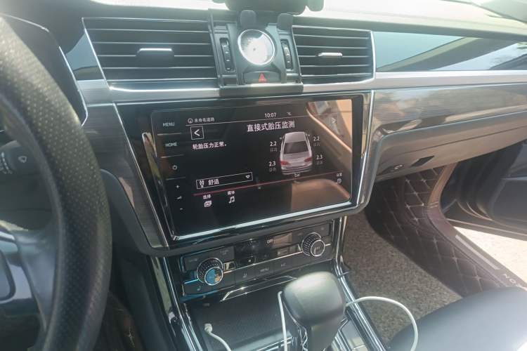 Used Volkswagen Phideon 2018 Revised Version 380TSI Two-Wheel Drive Business Edition