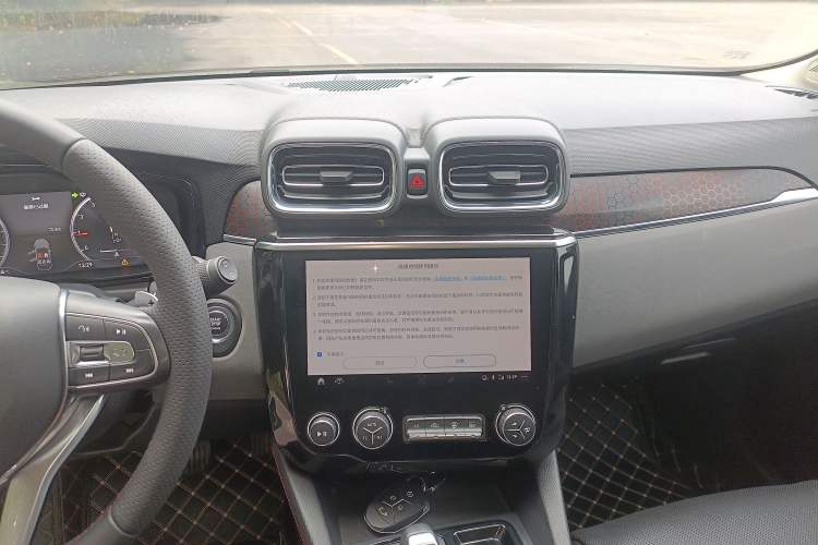 Used Lynk & Co 02 2018 1.5T DCT Two-Wheel Drive Pro Version China V Emission Standard