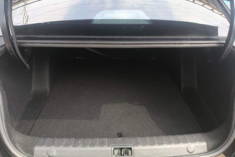 Used Dongfeng Aeolus Yixuan 2023 Mach Edition 1.5L Automatic Chasing Wind Version
