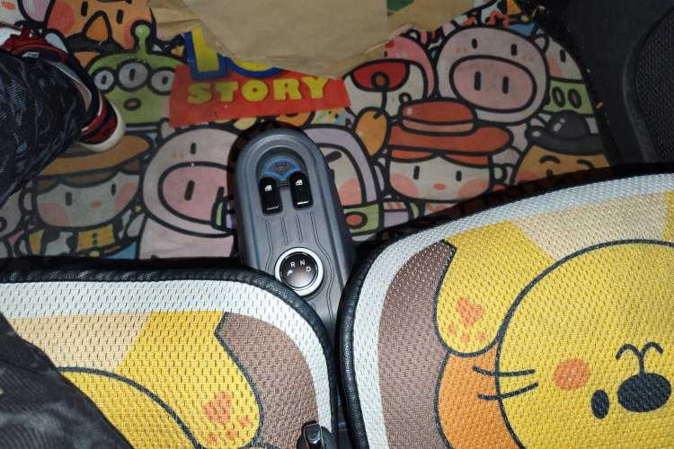 Used Wuling Hongguang MINIEV 2021 Macaron Fashion Model Lithium Iron Phosphate
