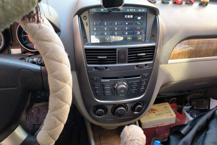 Used Buick Excelle 2015 1.5L Automatic Classic Model Audio And AC Panel