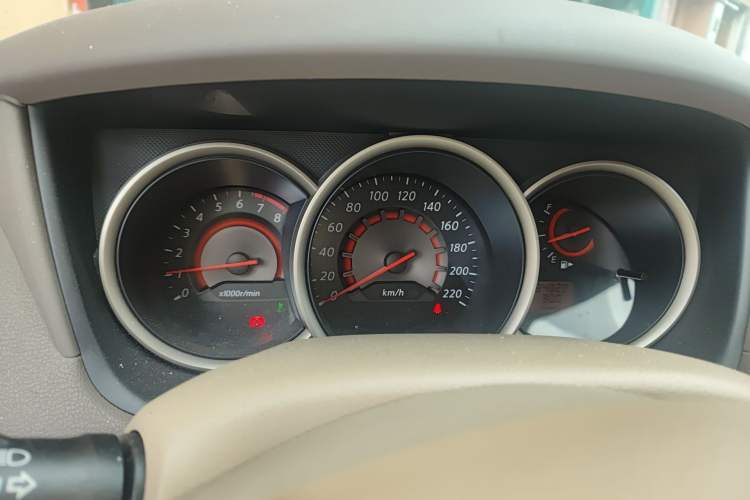 Used Nissan Sylphy 2016 Classic 1.6XE Automatic Comfort Edition Instrument Cluster