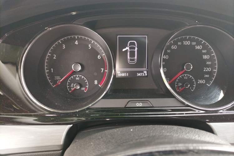 Used Volkswagen Lamando 2015 330TSI DSG Comfort Edition
