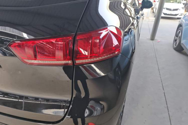 Used Wey VV7 2017 2.0T Flagship Model
