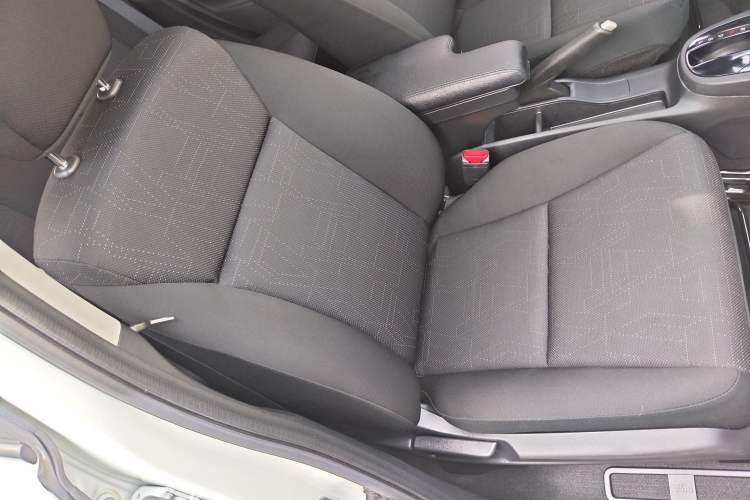 Used Honda Fit 2018 1.5L CVT Comfort Sunroof Version Right Front Seat