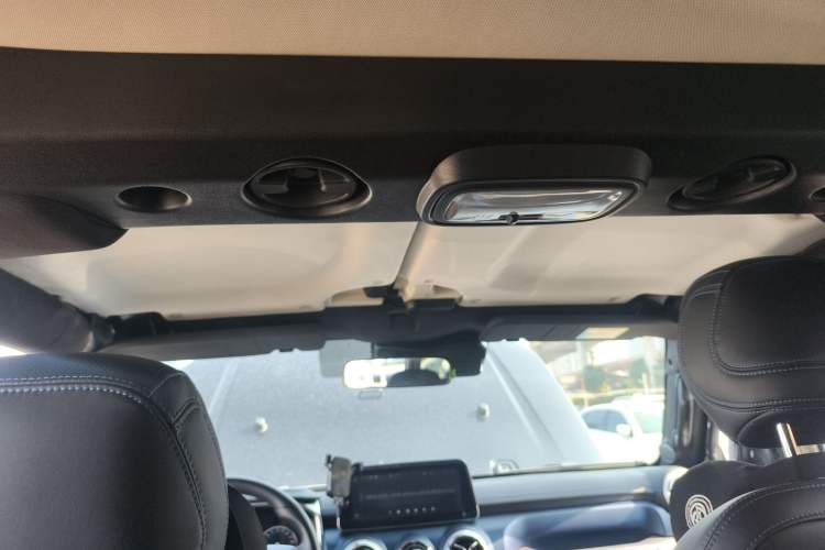 Used BAIC Off-Road BJ40 2020 2.0T Automatic Four-Wheel Drive Urban Hunter Edition Chivalrous Type
