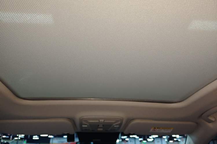 Used Hongqi HS5 2023 2.0T Qixiang Pro 500 000th Unit Commemorative Edition
