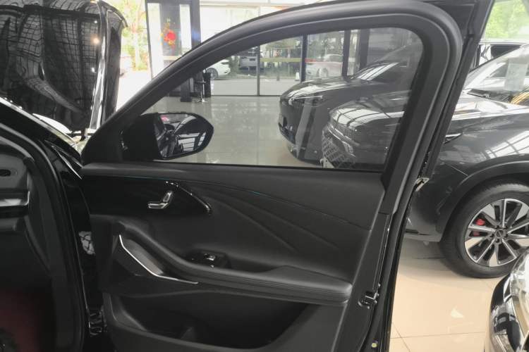 Used EXEED Stellar C-DM 2025 100 Long-Range Plus Two-Wheel Drive