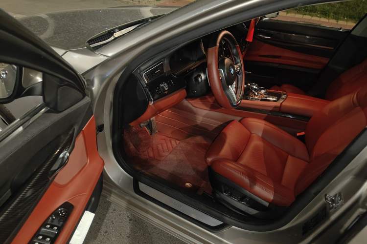 Used BMW 7 Series 2009 730Li Leading Model
