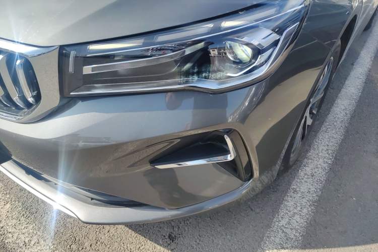 Used Geely Auto Emgrand 2026 Model 4th Generation 4 Millionth Anniversary Edition 1.5L Manual Overdrive Edition