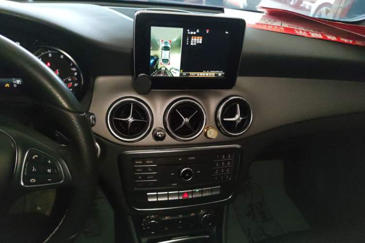 Used Mercedes-Benz CLA 2016 Facelifted CLA 200 Stylish Edition
