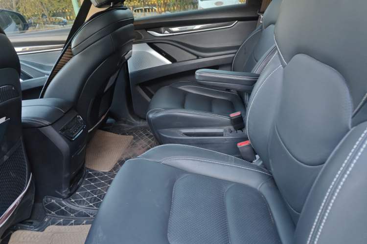 Used SAIC MAXUS D90 2017 2.0T Automatic All-Wheel Drive Sirius
