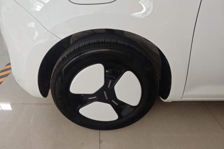 Used CHANGAN NEVO Lumin 2023 205km Xiangqin Version
