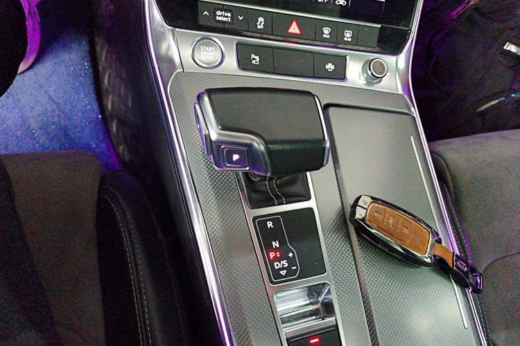 Used Audi A6L 2019 40 TFSI Luxury Dynamic Model