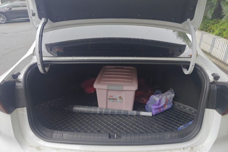 Used Geely Auto Emgrand 2025 4th Generation 1.5L Manual – Dragon Edition