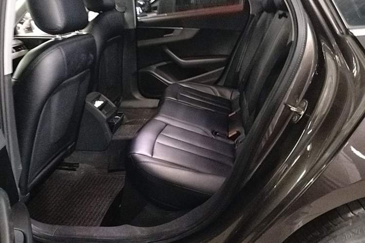 Used Audi A4L 2017 40 TFSI Ambition Edition