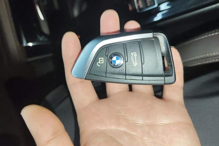 Used BMW X1 2018 sDrive18Li Luxury Model
