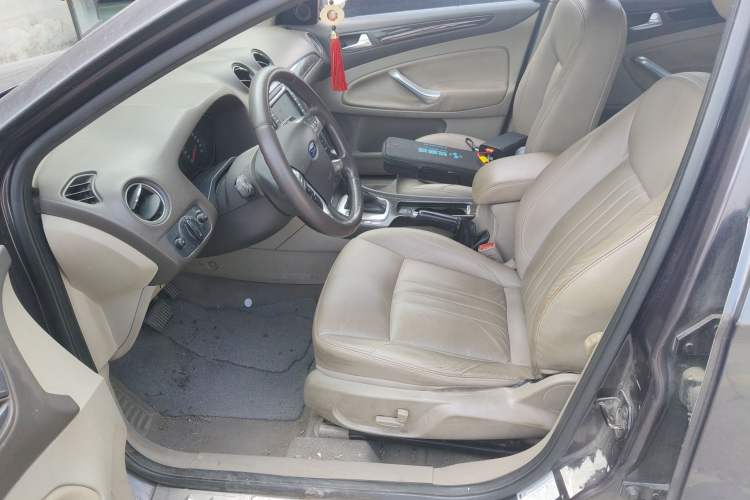 Used Ford Mondeo 2011 2.0L GTDi 200 Luxury Edition