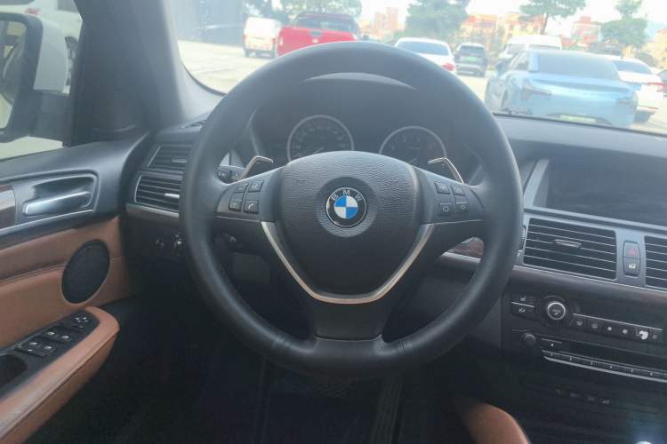 Used BMW X6 2012 xDrive35i Steering Wheel