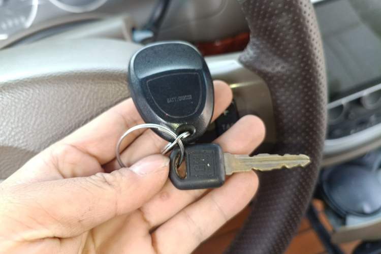 Used Buick GL8 2011 2.4L LT Executive Edition
