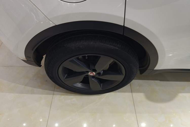 Used Jaguar E-PACE 2018 P200 S China VI Right Rear Wheel Hub