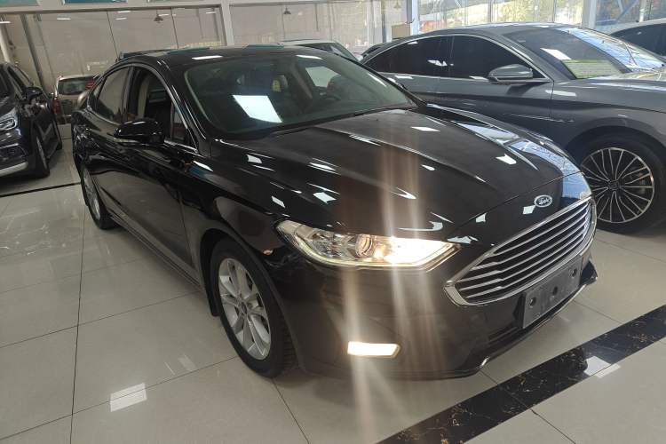 Used Ford Mondeo 2018 EcoBoost 180 Smart Control Fashion Model China VI Standard
