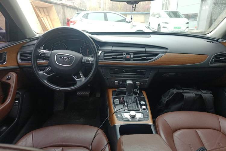 Used Audi A6L 2018 30th Anniversary Edition 30 FSI Style Model
