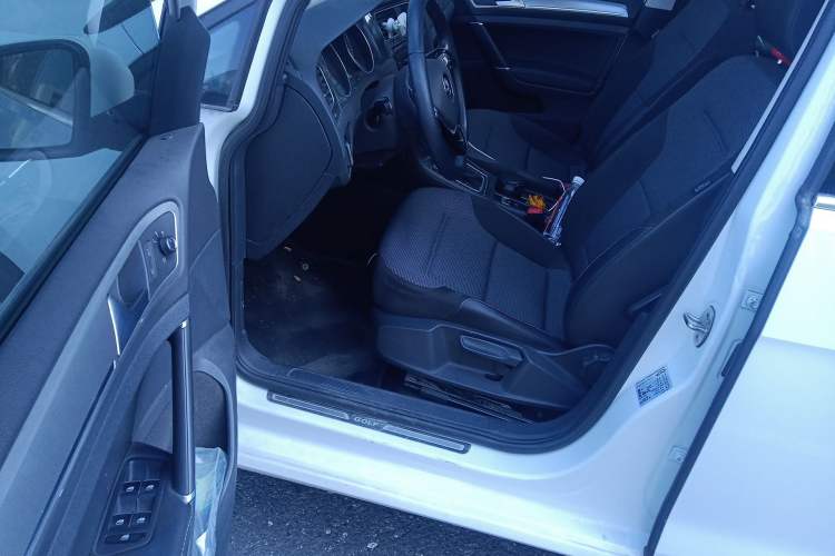 Used Volkswagen Golf 2019 280TSI DSG Comfort Version China VI Standard
