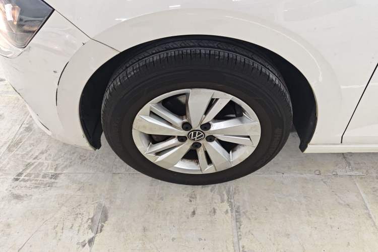 Used Volkswagen Polo 2022 Plus 1.5L Automatic Enjoy Life Edition Left Front Wheel Hub