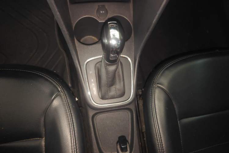 Used Volkswagen Polo 2018 1.5L Automatic Advanced Driving Model Gear Lever