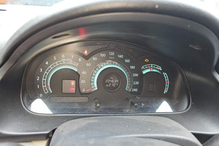 Used Bestune B70 2012 1.8L manual Comfort trim level