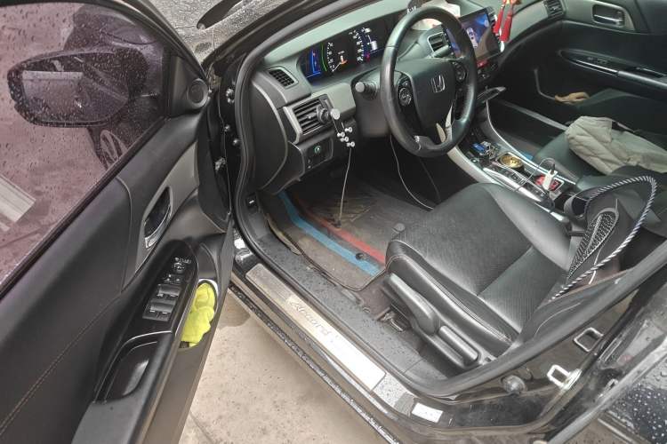 Used Honda Accord 2016 Hybrid 2.0L Sharp Edition Driver Seat