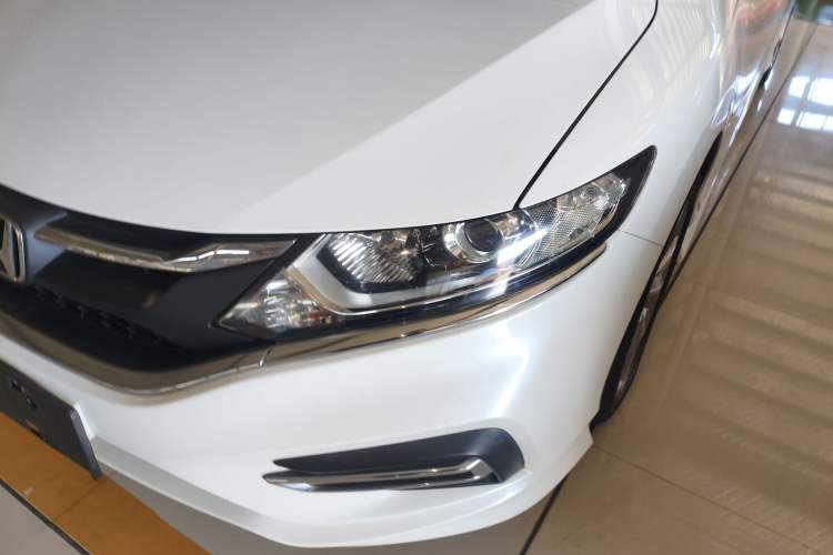 Used Honda Jade 2020 1.8L automatic Comfort version
