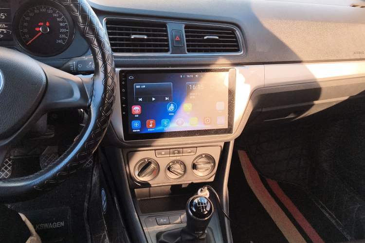 Used Volkswagen Lavida 2017 1.6L Manual Fashion Edition
