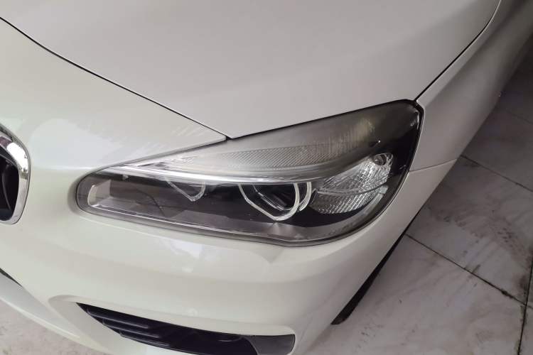 Used BMW 2 Series Gran Tourer 2015 218i Sports Design Package Left Front Headlight