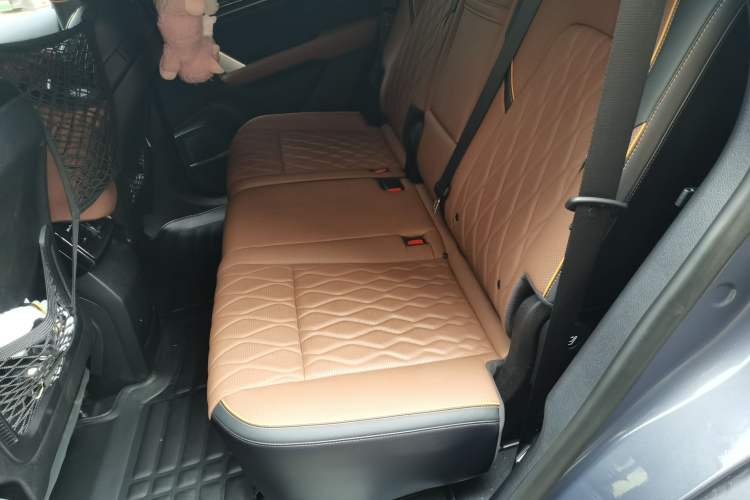 Used BYD Tang New Energy 2021 DM-i 112KM Prestige Model Left Rear Seat