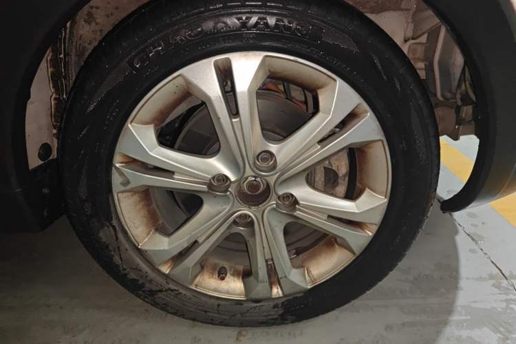 Used BAIC New Energy EX 2017 EX260 Active Edition Right Front Wheel Hub