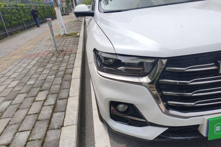 Used Haval H6 2021 National Trend Edition 1.5T Automatic Champion Version Right Front Headlight