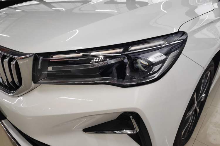 Used Geely Auto Emgrand 2026 Model 4th Generation 4 Millionth Anniversary Edition 1.5L CVT Feiyue Edition
