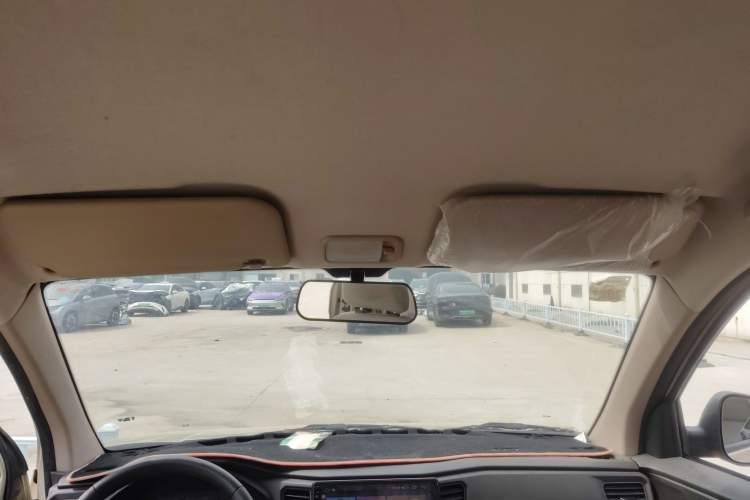 Used Wuling Hongguang V 2019 1.5L Jingqu Version China VI LAR Headliner