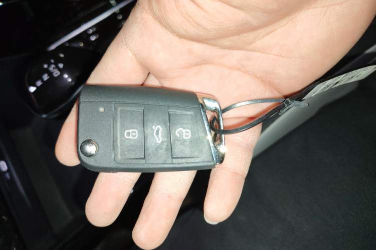 Used Volkswagen Tayron 2023 280TSI Two-Wheel-Drive Luxury Plus Advanced Version
