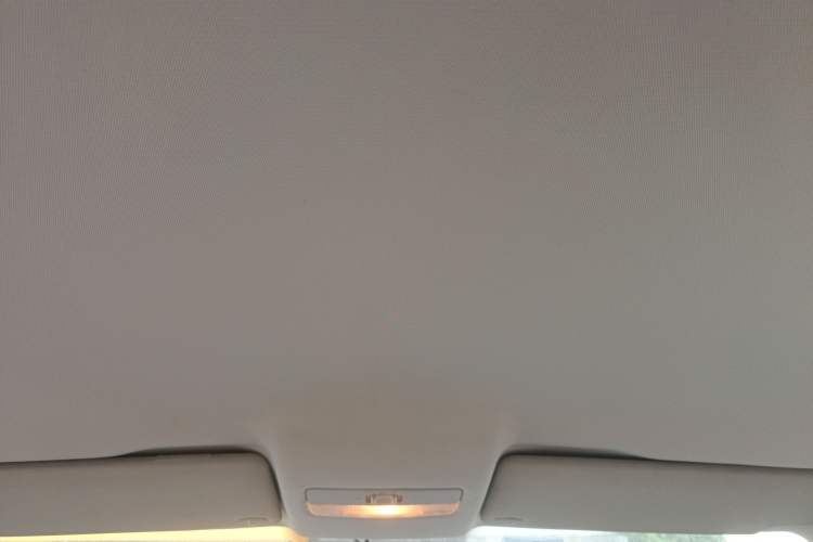 Used Volkswagen Polo 2011 1.4L Automatic ZhiShang Version Headliner