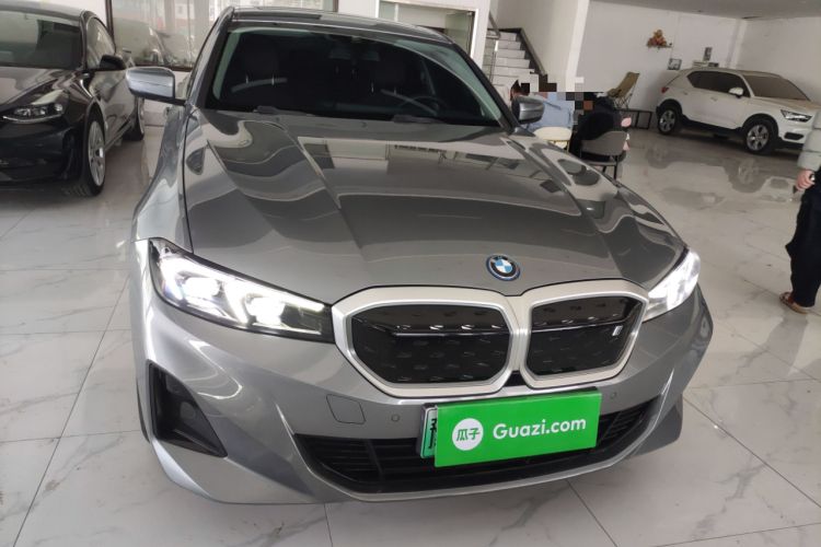 Used BMW i3 2022 eDrive 35 L
