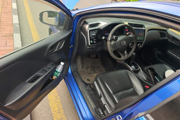 Used Honda City 2015 1.5L CVT Luxury Edition