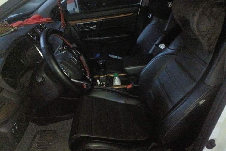 Used Honda CR-V 2017 240TURBO CVT Front-Wheel Drive Fashion Edition