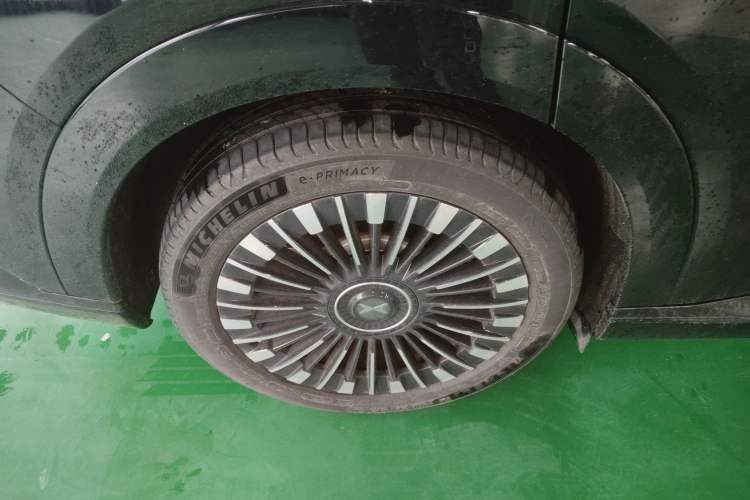 Used XPeng X9 2025 740 Ultra-Long Range Max
