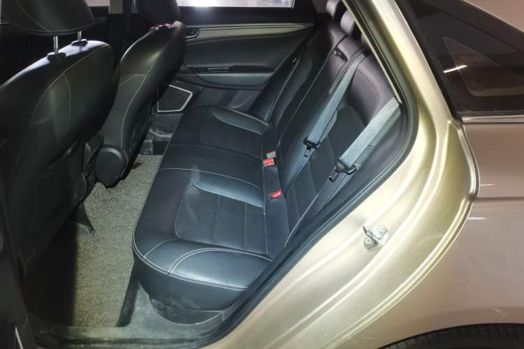 Used Geely Auto Emgrand GL 2018 1.4T DCT Elite Smart Connectivity Version
