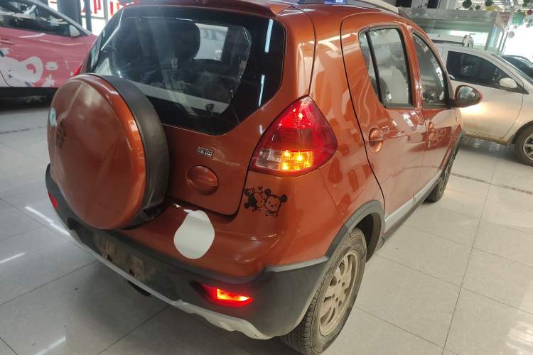 Used Geely Auto Panda Classic 2015 1.5L Automatic Cool & Fun Edition
